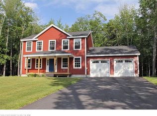 49 Willow Dr, Westbrook, ME 04092