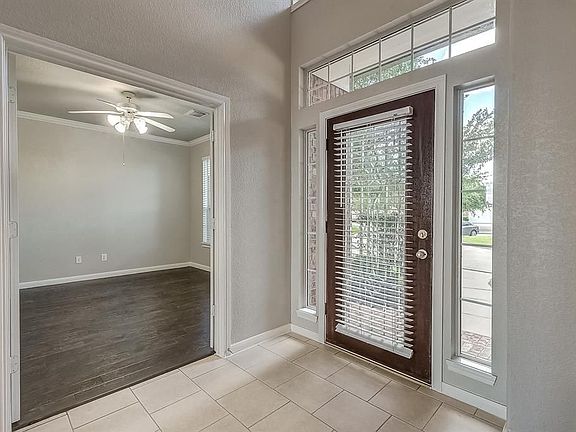 5th image of 21119 White River Ct
