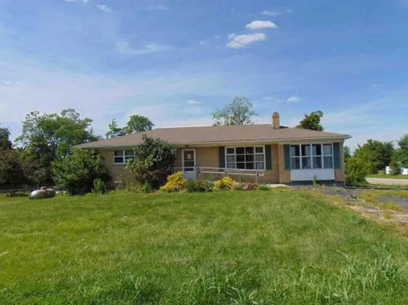 1012 Paul St, Batavia, OH 45103