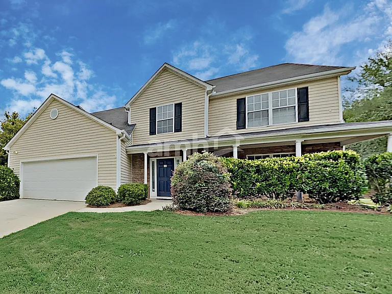 1318 Baylor Dr — Photo 1