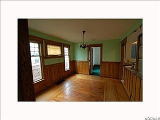 3rd image of 4801 Fern Ave