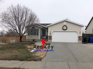 857 E 790 N, Tooele, UT 84074