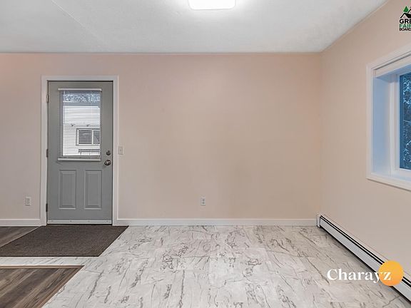 5th image of 300 Kaufman Ln