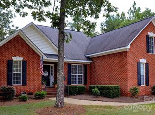 100 Choctaw Cir, Elgin, SC 29045