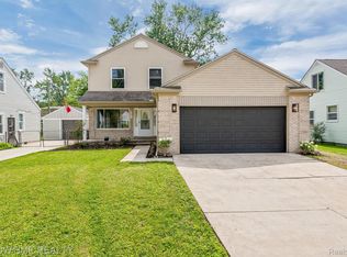 21812 California St, Saint Clair Shores, MI 48080