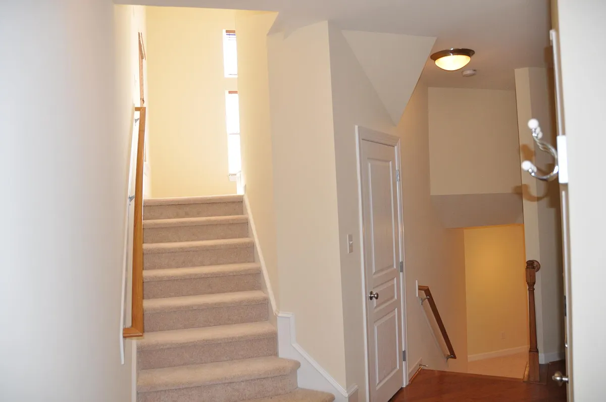 Building Photo - 231 Broadgait Brae Rd