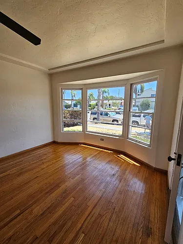 4474 34th St Photo 1