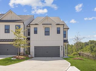 2995 Crystal Springs Point, Gainesville, GA 30507