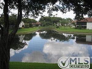 LAKEFRONT VIEW