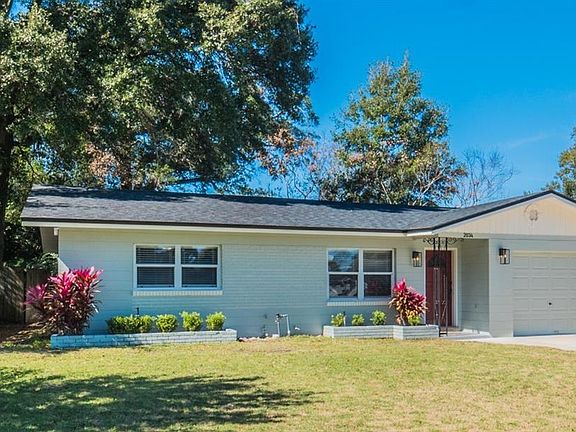 5th image of 2034 Essex Pl
