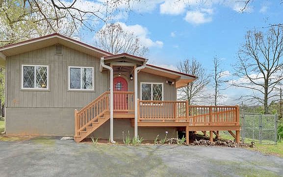 1st image of 53 Chimney Stone Rd