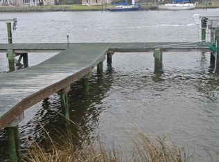 338 Old Stanton Rd, Beaufort, NC 28516