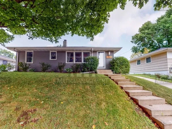 1433 Cascade St NW, Rochester, MN 55901