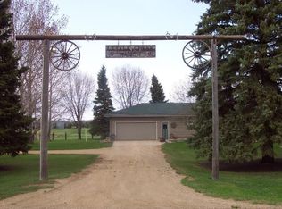 45234 175th St, Watertown, SD 57201