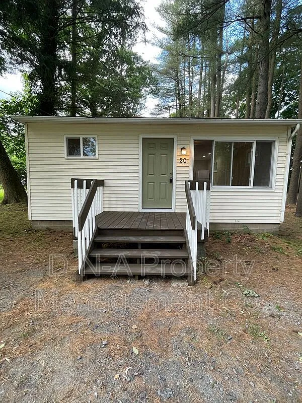 2 bed, 1.0 bath, 509 sqft, $1,400 — Photo 1