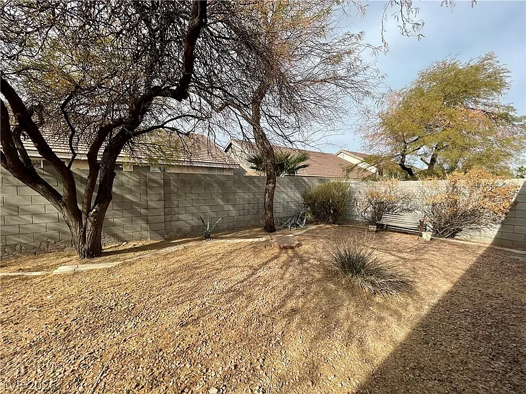 105 Parker Ranch Dr — Photo 12
