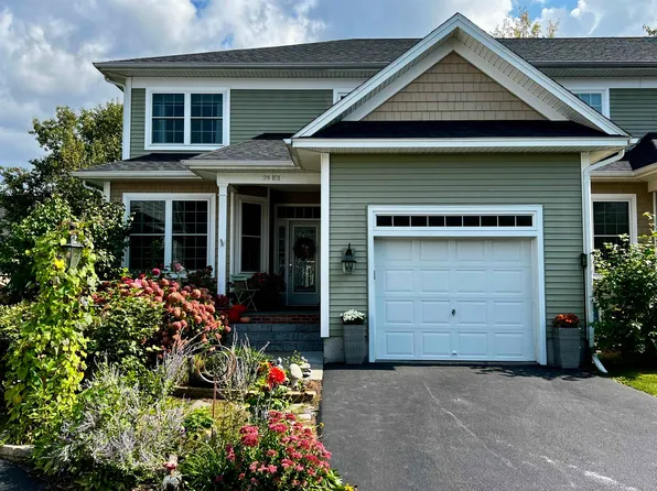 24 Clifford Drive #101, Milton, VT 05468