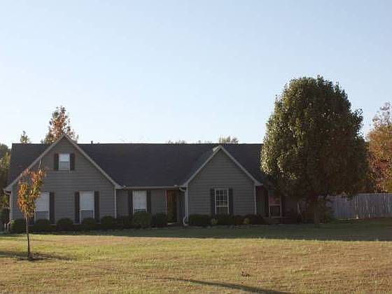 1st image of 335 Fawn Dr