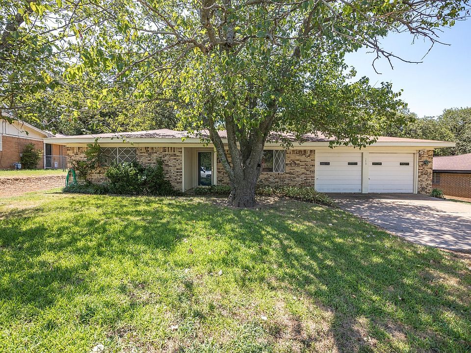 1st image of 173 Edwards Dr