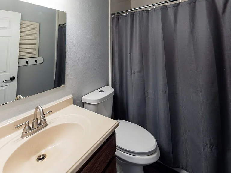 1140 Walnut Ave #22 — Photo 12