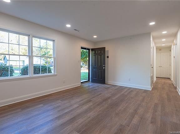 4th image of 3307 Pine Meadow Dr