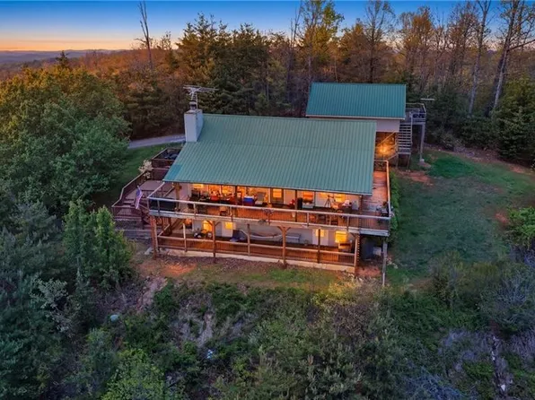 378 Matadore Vis, Sautee Nacoochee, GA 30571
