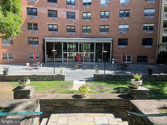 3rd image of 7900 Old York Rd APT 505A