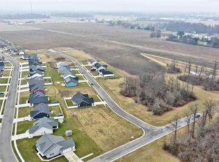 3619 Comanche Dr, Lima, OH 45807