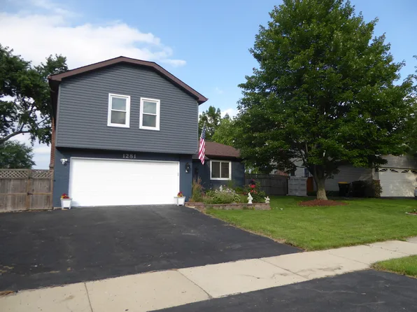 1281 Spring Valley Dr, Carol Stream, IL 60188