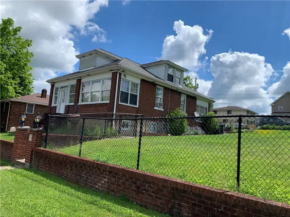 404 Washington Ave, Jeannette, PA 15644