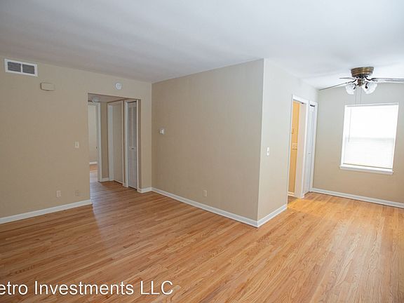 2nd image of 1323 E Colorado St #8580455