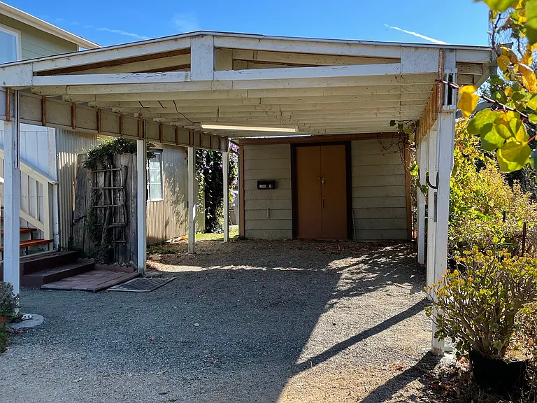 290 Ridgeview Way — Photo 6