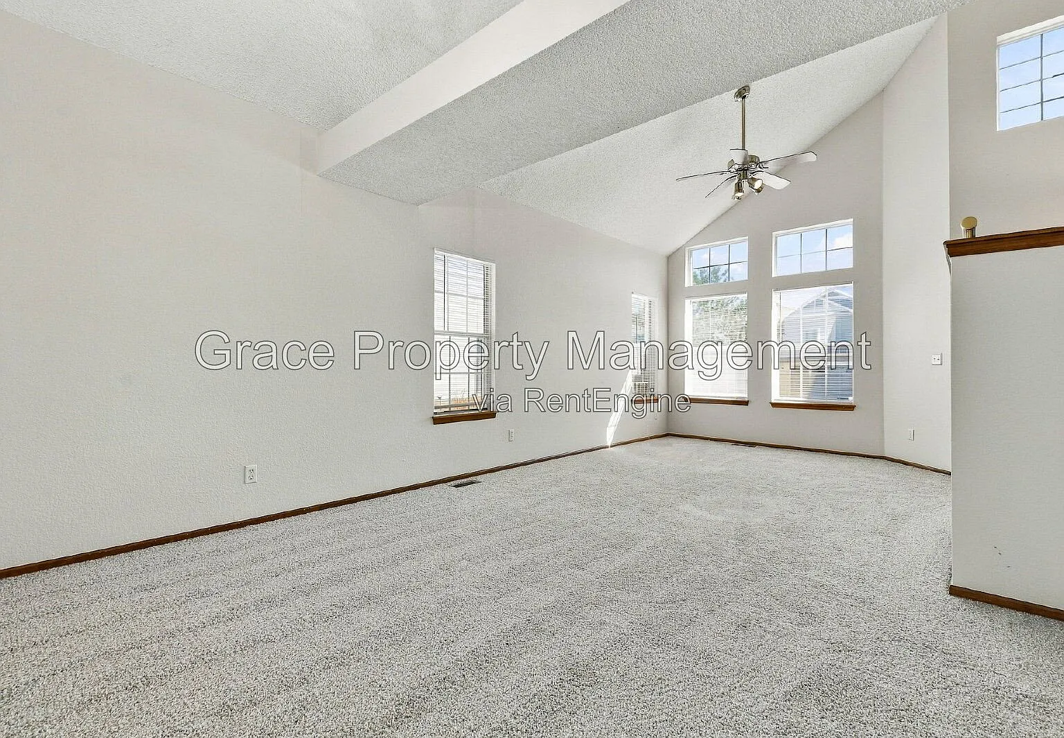 3 bed, 2.5 bath, 3025 sqft, $3,025 — Photo 3