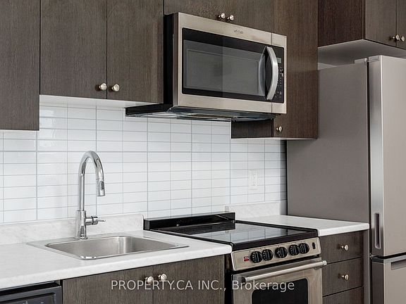 5th image of 10 Wilby Cres #1102