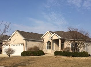 1190 White Tail Dr, Manteno, IL 60950
