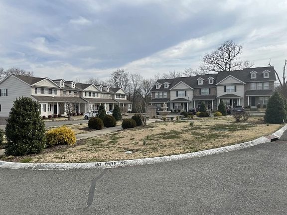 3rd image of 145 Avalon Dr #145