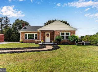 2740 Cape Horn Rd, Red Lion, PA 17356