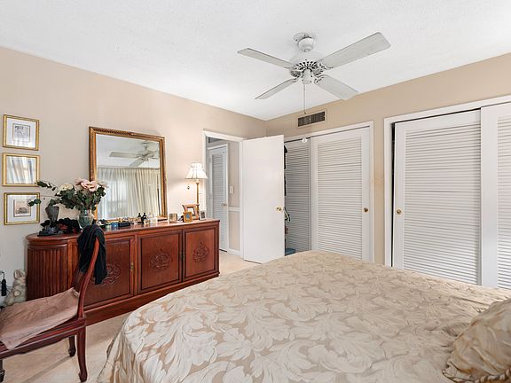 3rd image of 2170 NE 51st Ct #2A