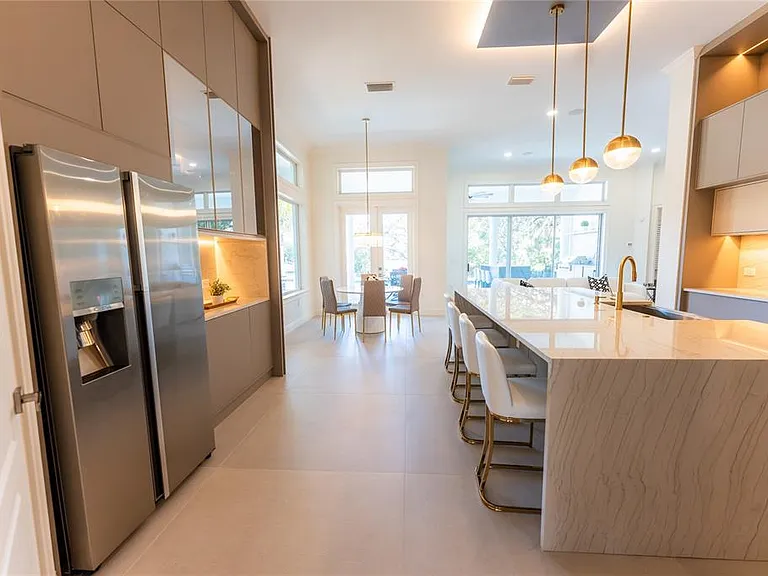 2041 Lake Fischer Cove Ln — Photo 3