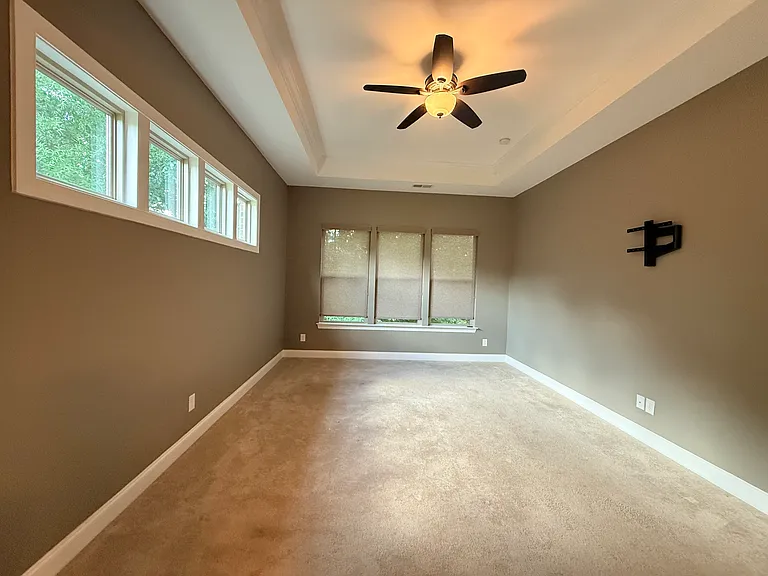 4012 Crismark Dr — Photo 8