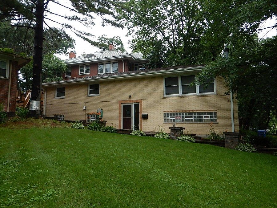 1st image of 10820 S Longwood Dr