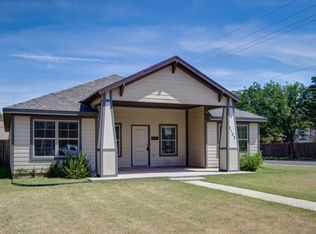 2102 17th St, Lubbock, TX 79401