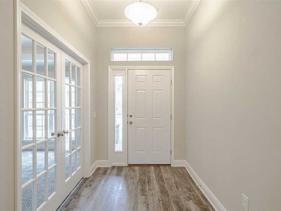 3rd image of 6109 Twenty One Oaks Dr