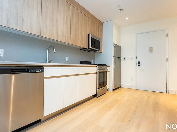 2nd image of 393 Weirfield St #401