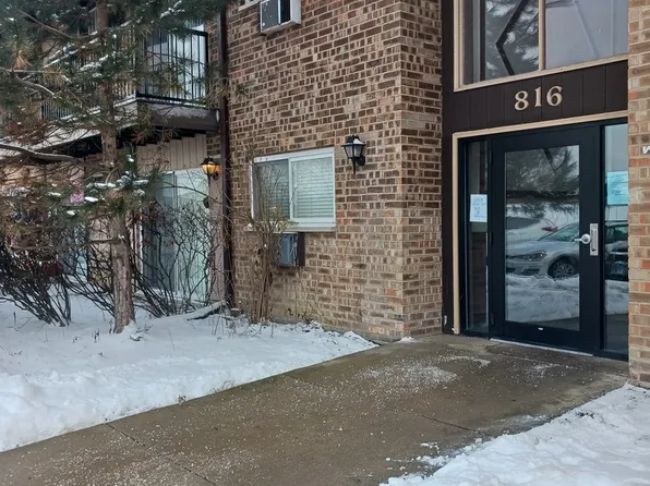 816 E Old Willow Rd APT 212, Prospect Heights, IL 60070