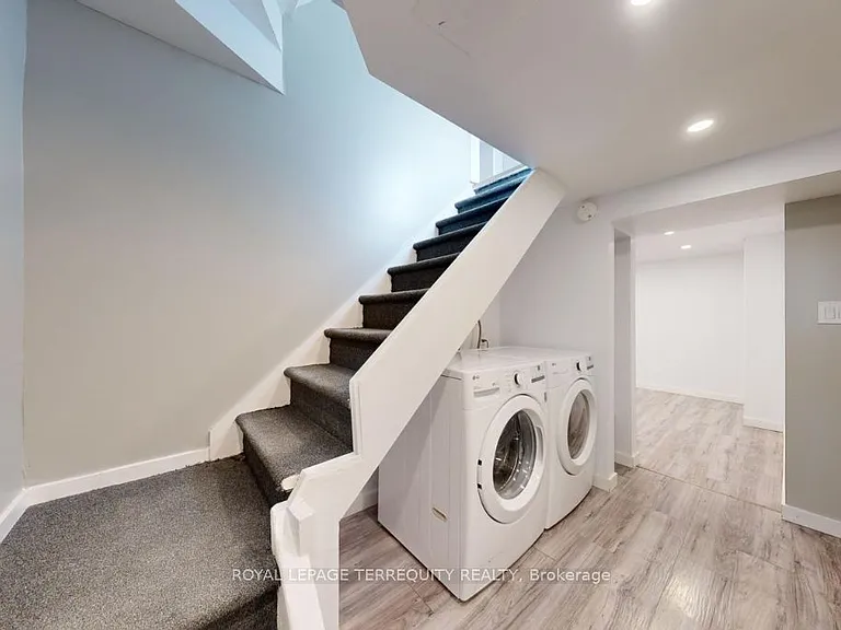 77 Glenburn Ave — Photo 22