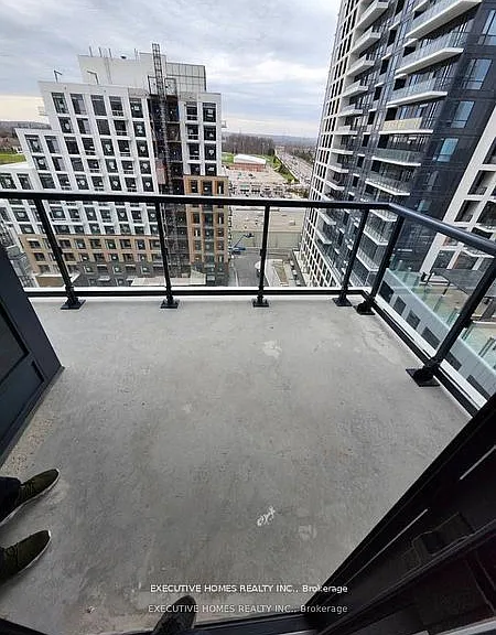 7950 Bathurst St #1124-A — Photo 10