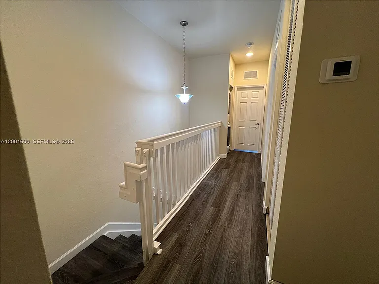 8913 W 35th Way — Photo 10