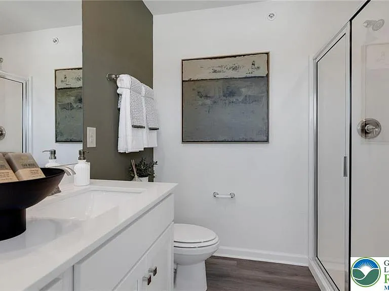 8319 Alexander Court Upper — Photo 21