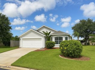 2467 Eisner Dr, Jacksonville, FL 32218